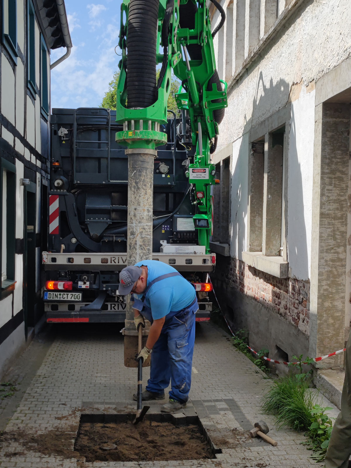 saugbagger-verleih-dienstleistungen-geschaeftsbereich-voher